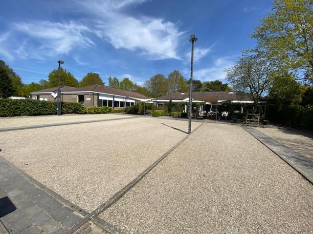 Strandhuisje Ermerzand Exterior photo